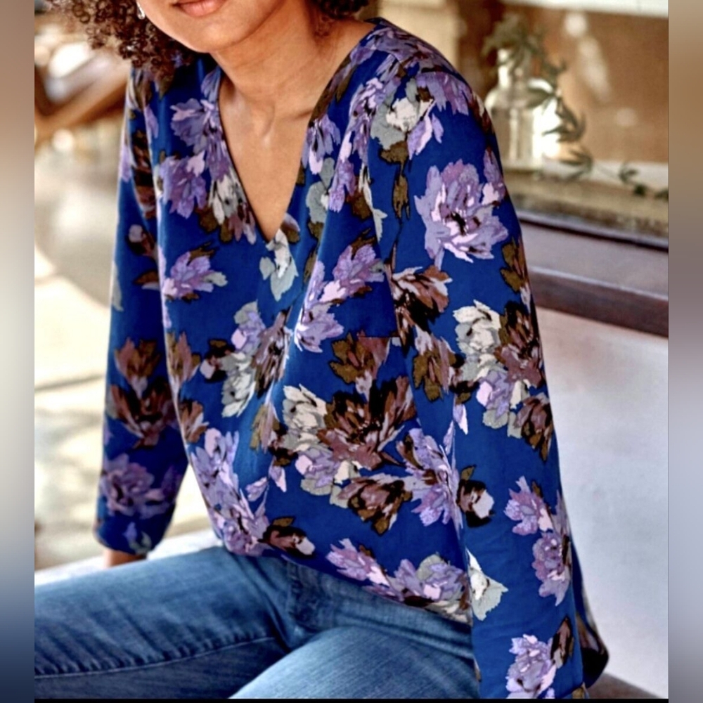 J.Jill EUC floral 3/4 cuff sleeve blouse. Size M tall